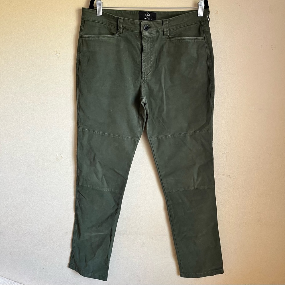 Aether men’s pants size 32 green